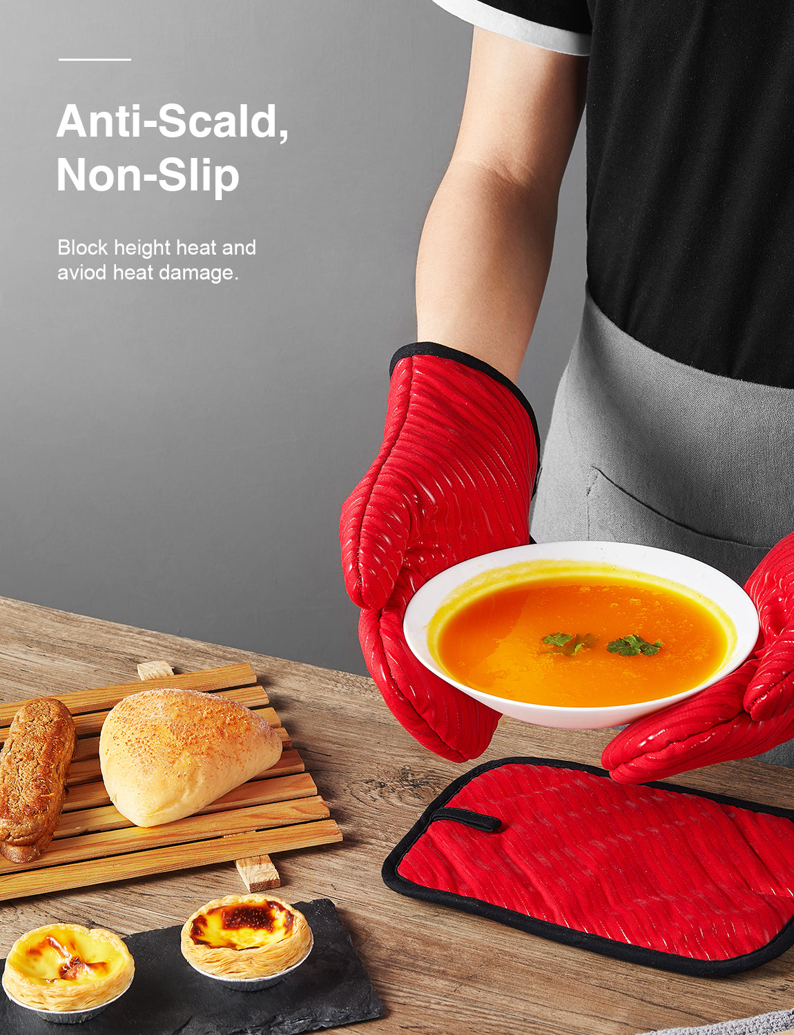 DEIK Oven Gloves and Pot Holders, Heat Resistant Gloves up to 300°C, Silicone Non-Slip Grill Gloves, Suitable for Cooking, Baking, Grilling Red